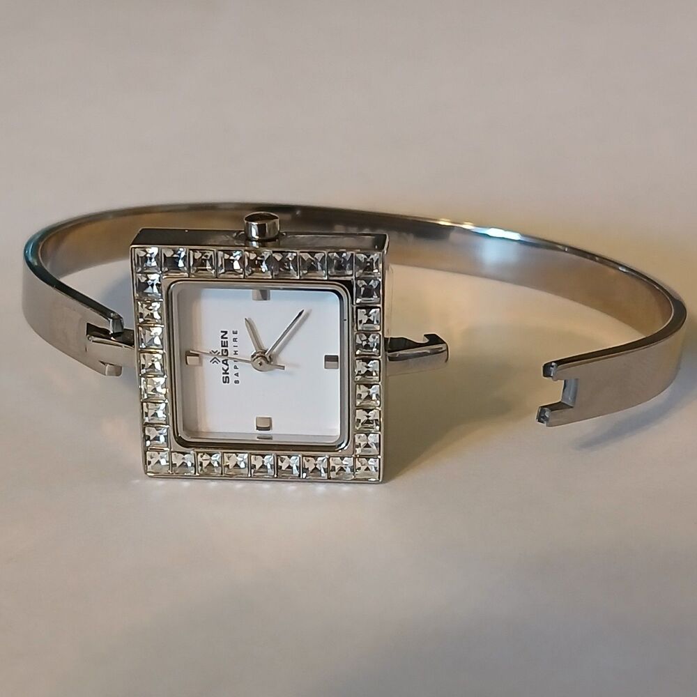 Skagen Ladies Bangle Silver Tone Watch Sapphire Square Stainless Steel SP4SSXW